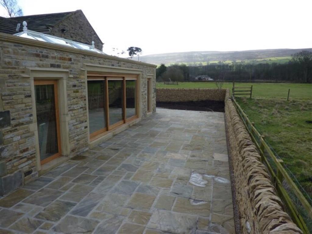 Patios, Fencing and Lawns Clarina