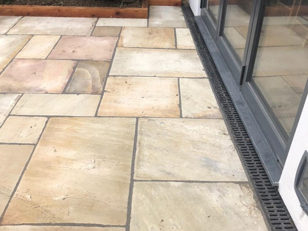 Patio Slabbing Croagh